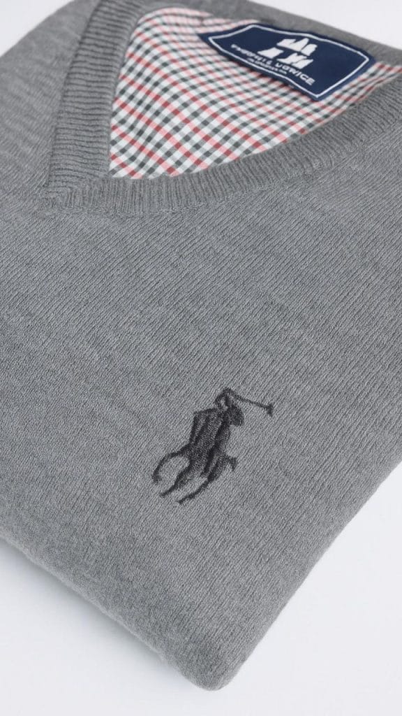 کارخانه‌ دوخت و بافندگی پوشاک روز 